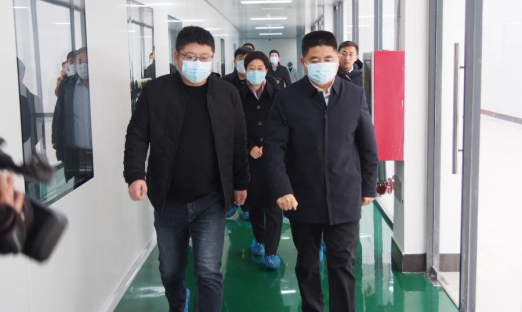 莱西市委书记周科，市长刘瑛一行到山东pg电子控股集团言新医疗工业园考察调研